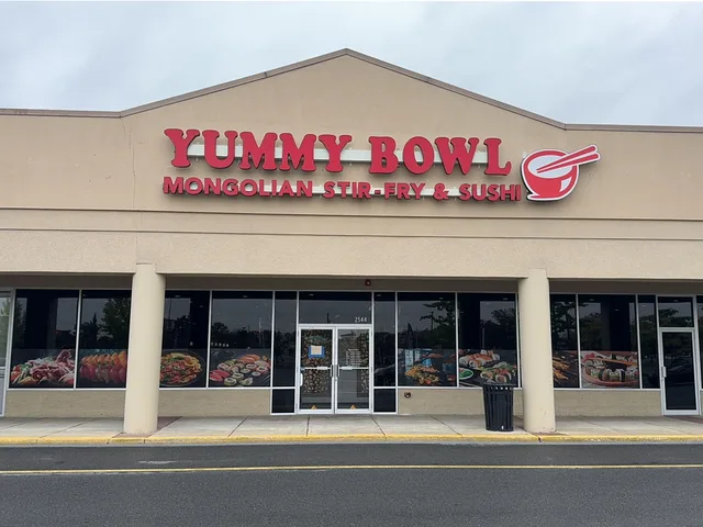 Front entrance of Yummy Bowl Whitehall